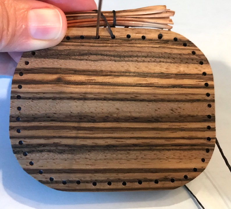 Pine Needle Basket Kit Coiled Basket Kit Beginner Craft Kit Etsy