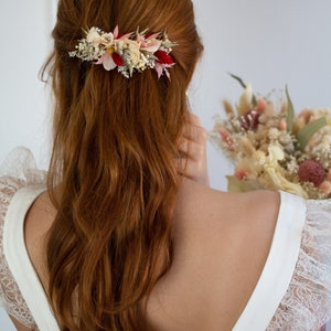 Dried flower bar