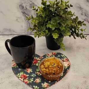 Mug Rug Heart Shaped, Perfect for Coffee & Snack, Handmade Gift for Tea Lovers