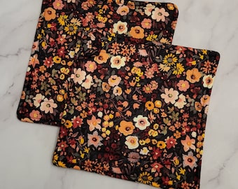 Orange Floral Potholders with Hidden Loops! Available as Single or Set of 2, Housewarming Gift for Friends