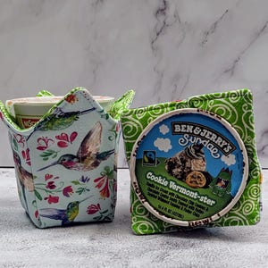 Handmade Quilted Ice Cream Pint Cozy: Hummingbird Fabric Cover