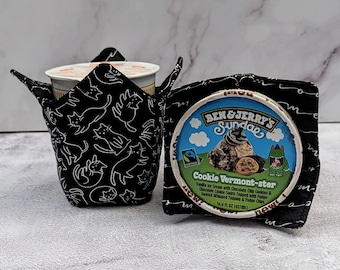Black Cat Pint Cozy, Handmade Quilted Ice Cream Cover