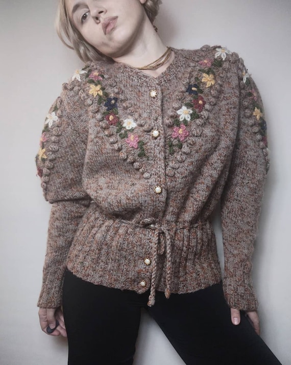 Reservet for Nicole!!!Vintage cardigan/Austrian ca