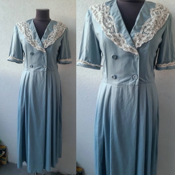 Laura Ashley rare colonial dress with sailor coll