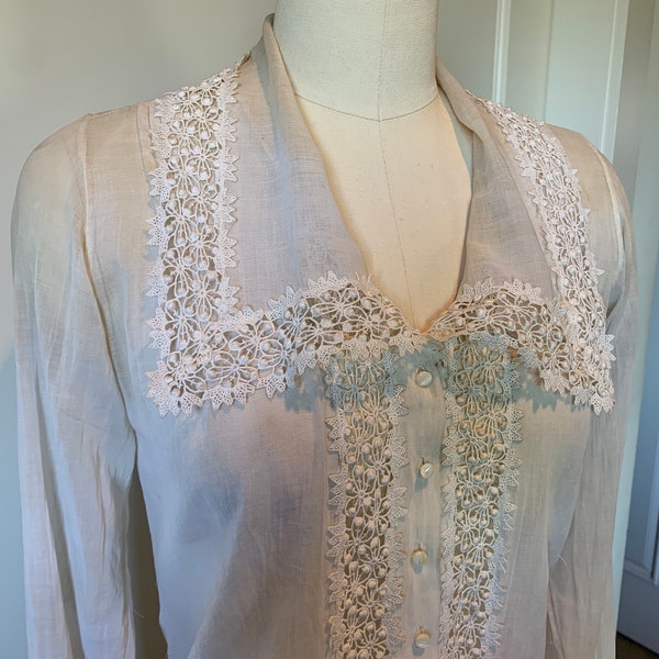 Antique White Fine Cotton and Lace Blouse