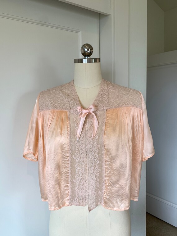 Pale Peach Silk and Cotton Lace Pleated 1930's Bed