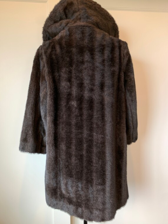 1950's Vintage Faux Fur Dark Brown Coat with Wire… - image 8
