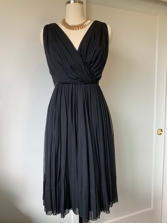 Vintage 60's Classic Sleeveless Cocktail LBD from 