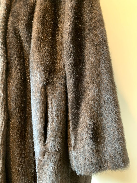 1950's Vintage Faux Fur Dark Brown Coat with Wire… - image 6
