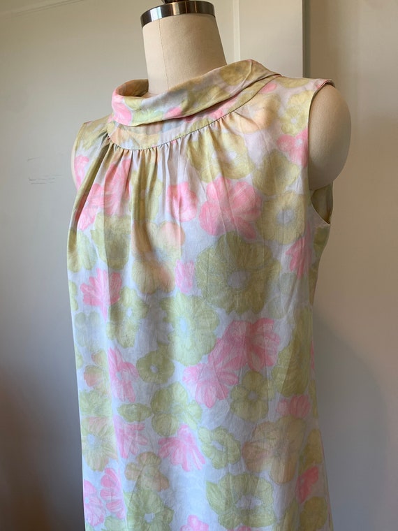 Vintage 60's Kay Windsor Rolled Collar Pastel Shif