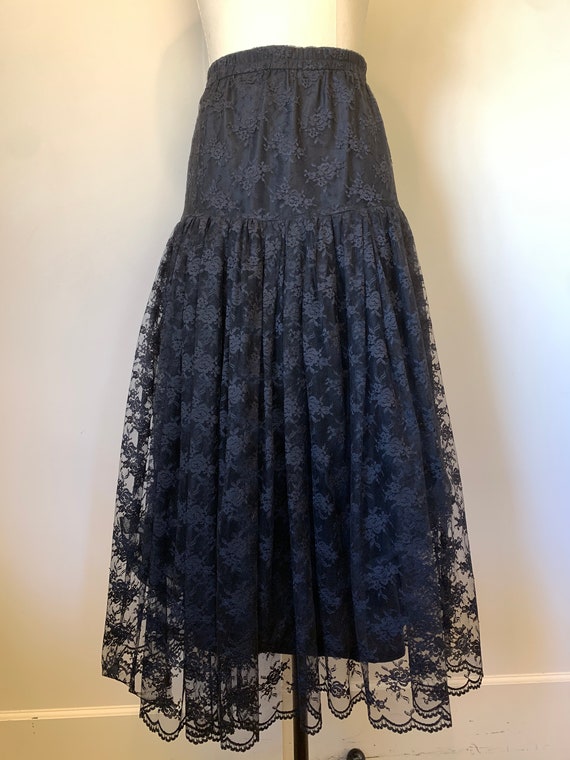 90's Etienne Brunel Black Lace Skirt - image 3