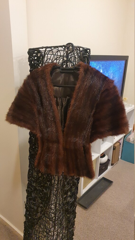Muskrat fur stole