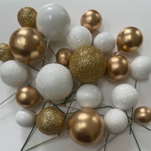 Cake ball toppers, gold white cake decorations 20pcs
