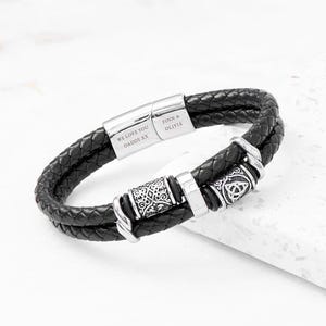 Pulsera de cuero personalizada para hombre con nudo celta