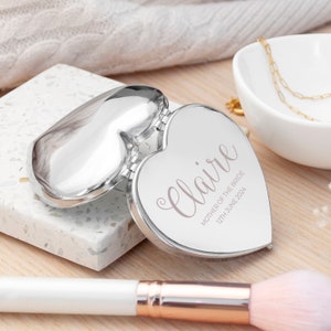 Personalised Silver Heart Compact Mirror, Gifts for Her, Valentine's, Bridesmaids, Bridal Party Wedding Thank You, Anniversaries, Christmas imagem 3