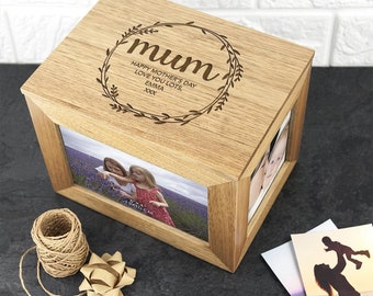 Personalised Wreath Mother&#39;s Day Midi Oak Photo Cube Keepsake Box