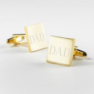 Gemelos cuadrados chapados en oro personalizados