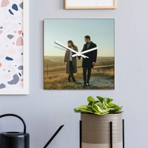 Reloj de pared cuadrado de cristal con foto personalizada