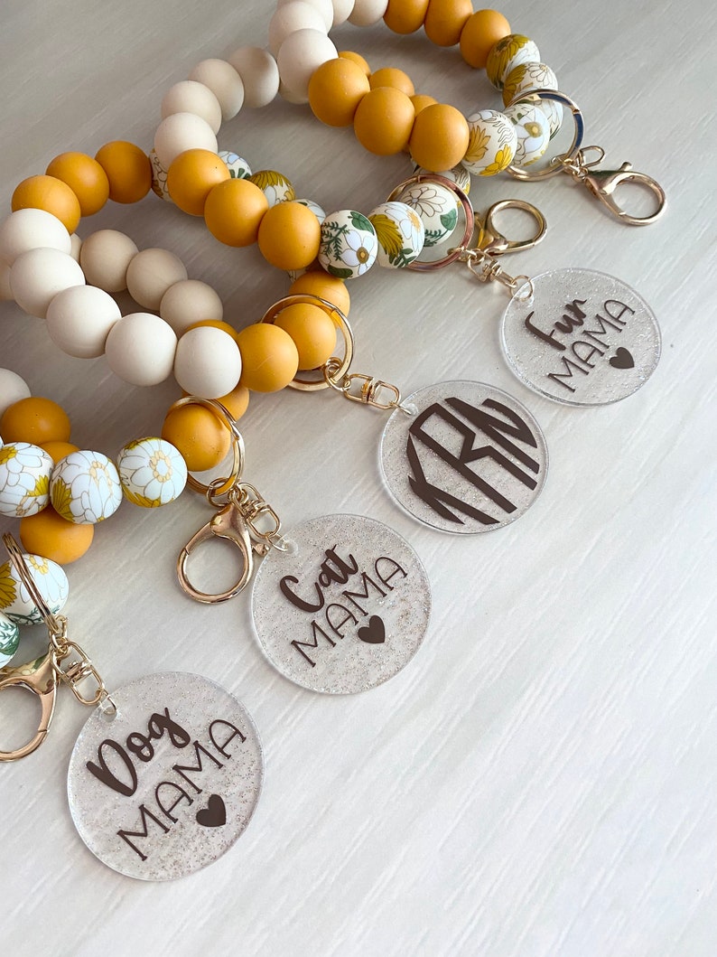 Teacher Gift Silicone Wristlet Keychain Beaded Bracelet Design Sunflower Pattern Boho Style Accessory Practical Present Personal Item Everyday Carry Solution Car Key Holder Durable Construction Gold Hardware Detail Fashion Forward Look Cute