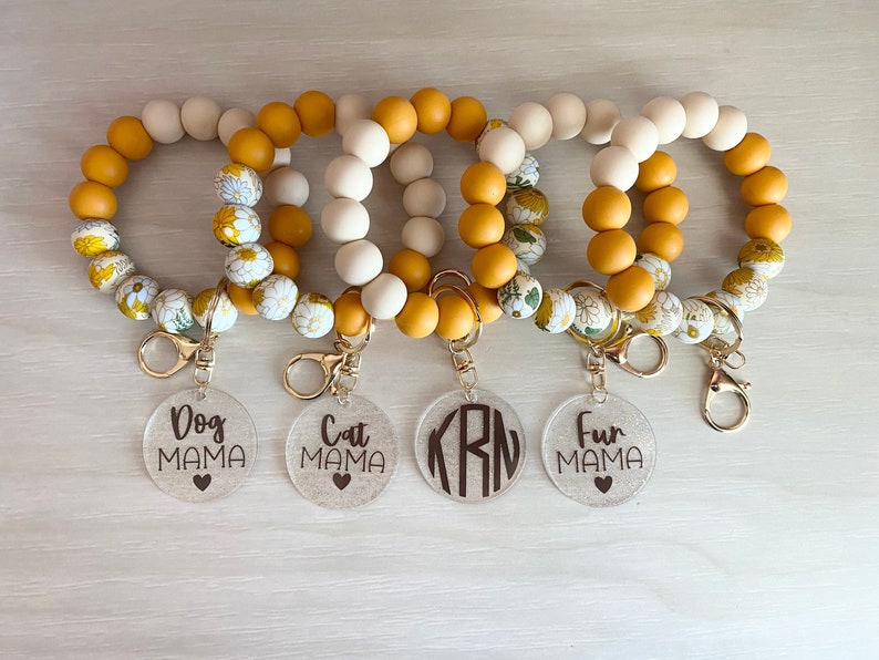Beaded Sunflower Keychain Boho Style Wristlet Bracelet Silicone Material Bangle Design Key Holder Accessory Modern Look Fashion Statement Gold Clasp Detail Durable Construction Daily Use Essential Teacher Gift Idea Personal Present Floral