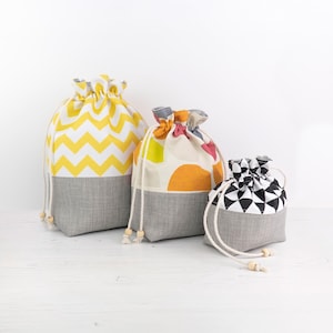 Pippa Drawstring Bag PDF Sewing Pattern / Sewing Tutorial / Knitting Bag Pattern / 3 Sizes / DIY / Instant Download / Easy Sewing Project