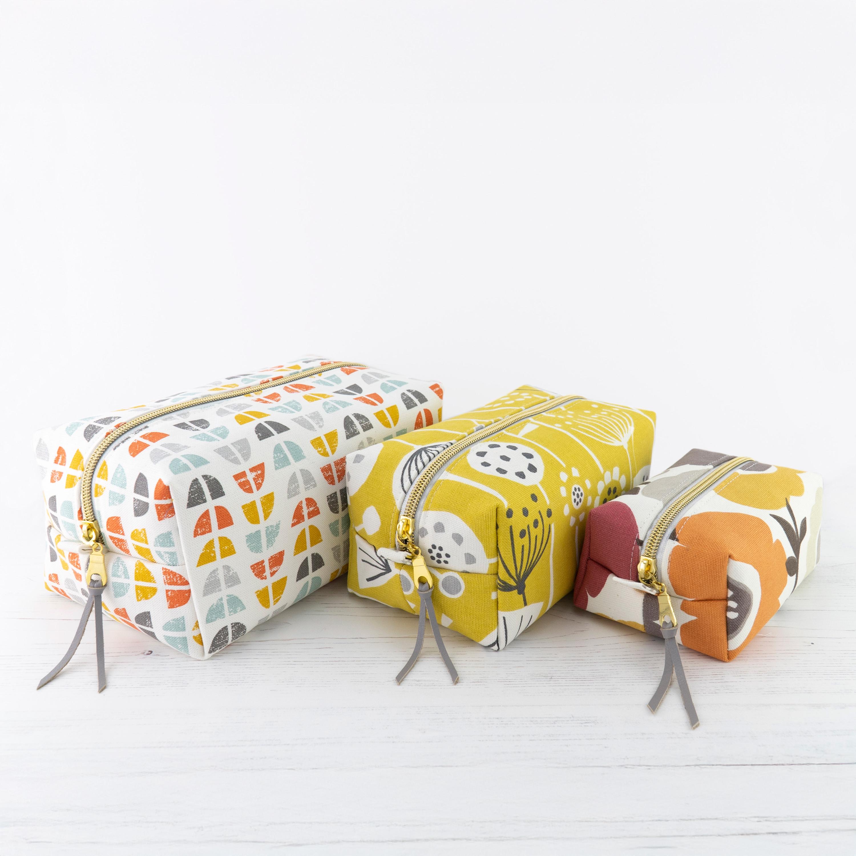 Demi Boxy Bag PDF Sewing Pattern / Sewing Tutorial / Boxy Zipper Pouch / Cosmetic Bag / 3 Sizes / DIY Craft / Instant Download / Project Bag