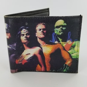 Echte Handgefertigte Leder Bifold Geldbörse, Superheld Inspiriert.Vollständig Laserbedruckt