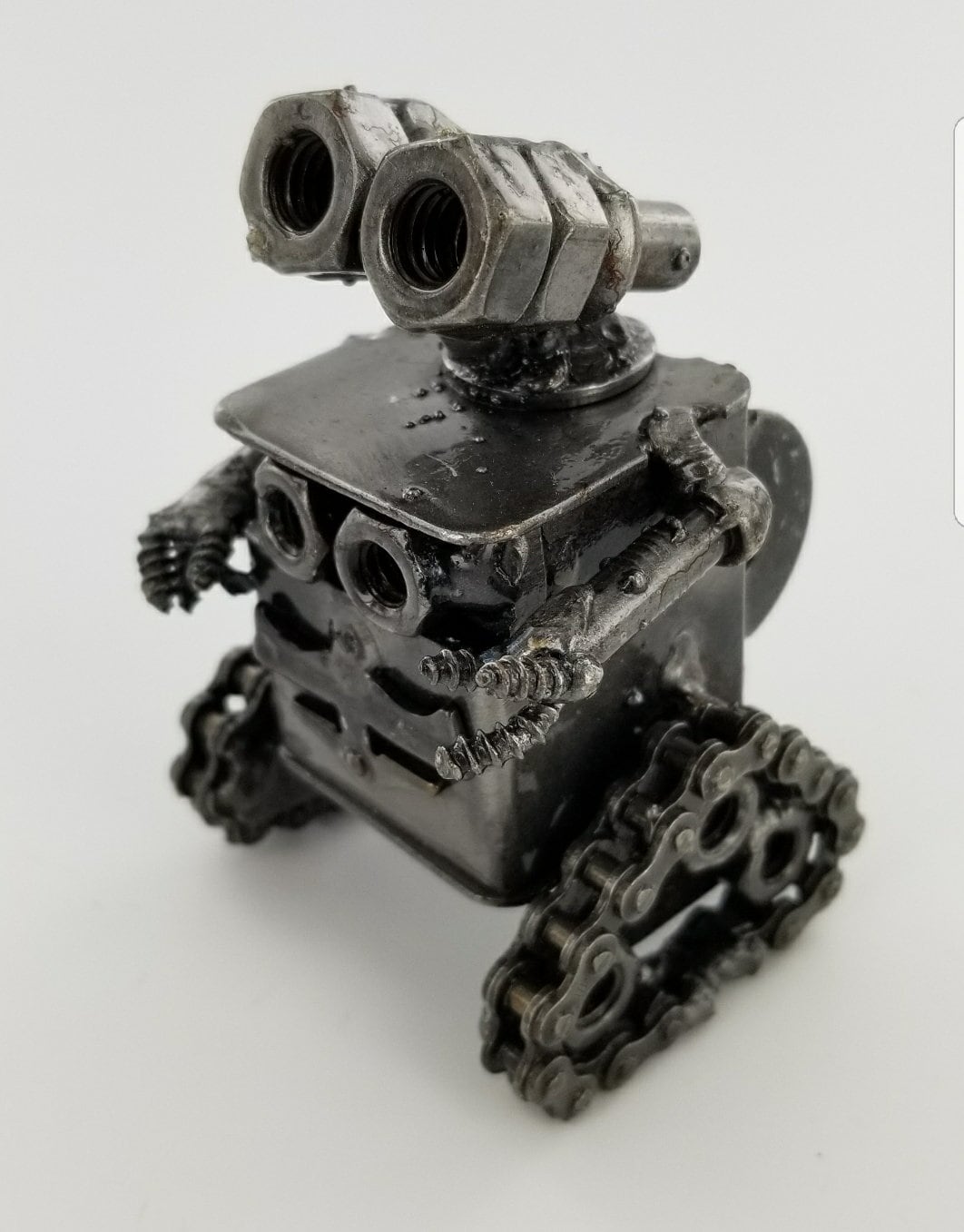 Wall-e Recycled Scrap Metal Statue,handmade Steel,cartoon Inspired