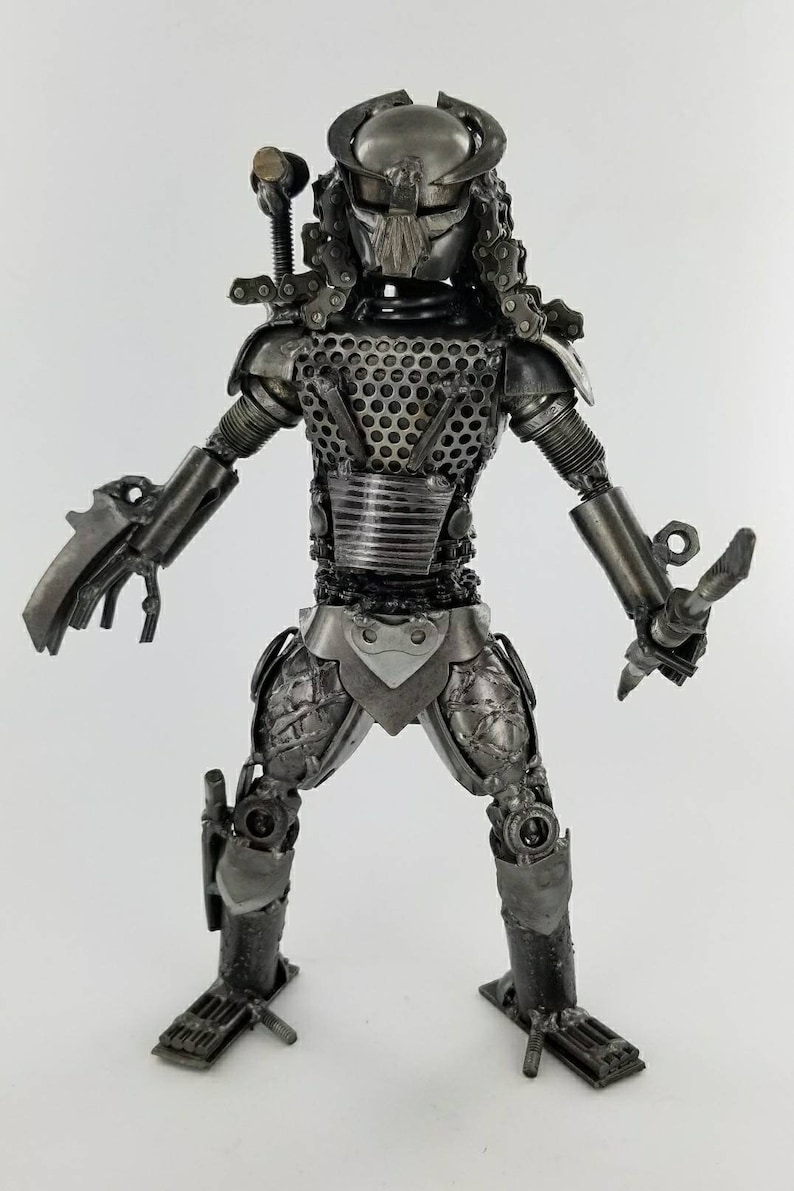 RECYCLED STEEL PREDATOR Handmade Metal Art Statue,scrap Sculpture,10.5 ...