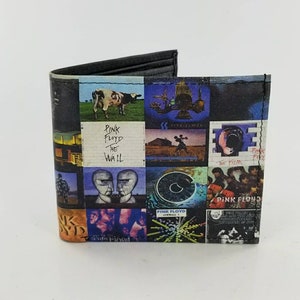Carteira de couro feita à mão inspirada no álbum The Wall do Pink Floyd. Totalmente impressa a laser