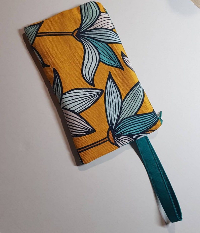 Pochette nœud fait main en tissu image 3