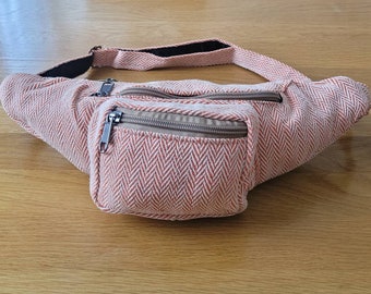 Handmade bumbag, money belt, fanny pack for unisex in light pink and white.