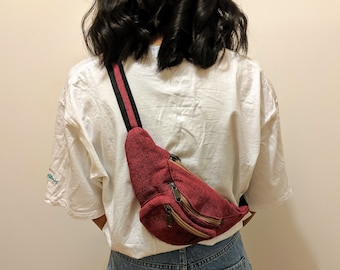 Handmade bumbag, money belt, fanny pack for unisex in burgundy red.