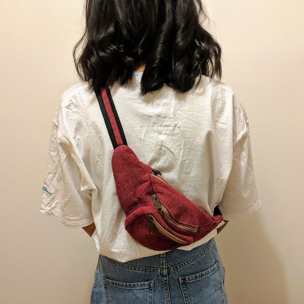 Handmade bumbag, money belt, fanny pack for unisex in burgundy red.