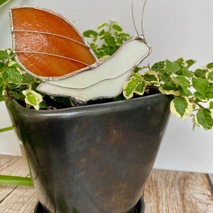 Handmade Stained Glass Snail Plant Buddy – Copper Garden Stake – Cute Plant Ornament – Whimsical Plant Gift – Indoor Outdoor Decor
