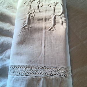 Antique French fine linen monogrammed embroidered lace trimmed trousseau bedlinen sheet initials FR