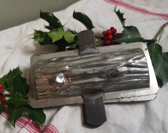 Moule à chocolat ancien en forme de bûche de Noël, France