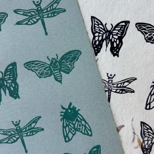 Impresión en linóleo de naftalina: mariposas, libélulas, polillas y abejas, arte de insectos, impresión natural hecha a mano, arte mural de entomología, linóleo de lotes pequeños