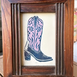 Cartão postal Walkin Boots – Linogravura chinesa impressa à mão com estampa de botas de cowboy – Mini cartão de arte rústico – Decoração de casa estilo western