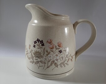 Vintage Royal Doulton Brenden Hll Design pichet à lait ou pichet à eau, décoration florale de campagne.