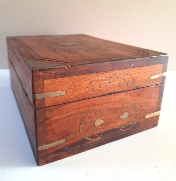 Vintage Indian Wood Jewellery Box with Brass Inla… - image 7