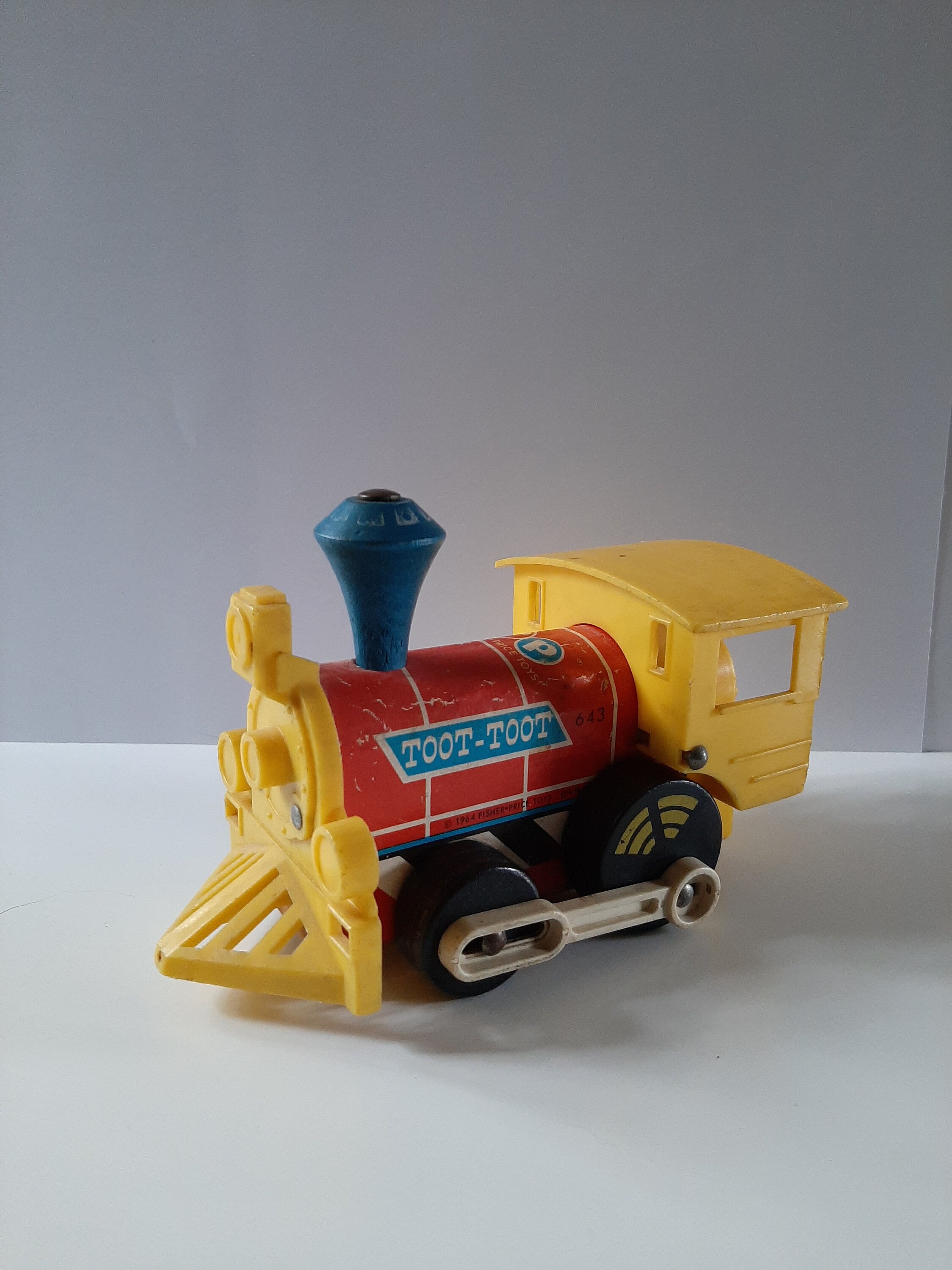 Vintage Retro Fisher Price 1964 Toot Toot Toy Train