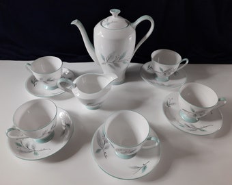 Elegant Midcentury Royal Standard Blue Leaf 12 Piece Fine Bone China Coffee Set