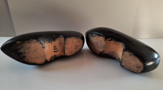 Vintage Klomppen/Clogs: Dutch Pair of Black Hand … - image 10