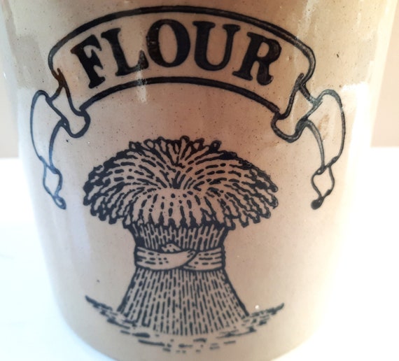 Pot Stoneware Faïencerie marin laflèche Sealer Food Storage Flour Years