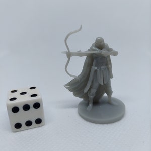 エルフの射手 - テーブルトップゲーム用の 3D プリントミニチュア