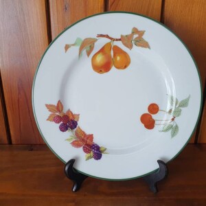 Vintage Royal Worcester Evesham Vale porcelain. Range of items available in different combinations. image 5