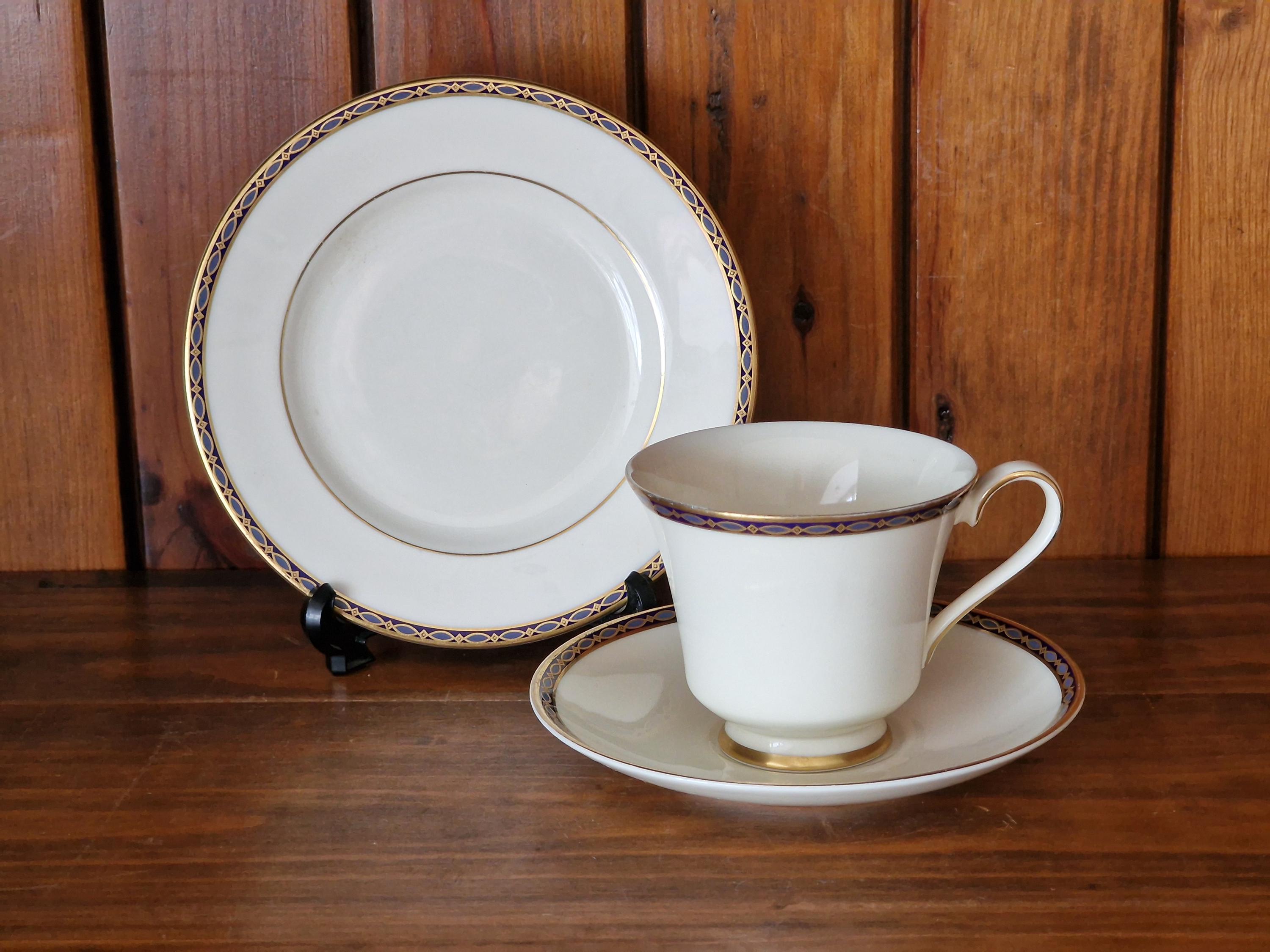 Minton St James - Etsy