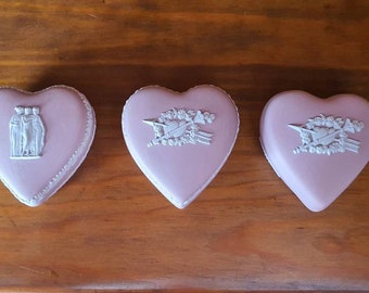 Vintage Wedgwood pink Jasperware heart shaped trinket boxes with lids.