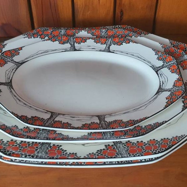 Vintage A G Richardson & Co. Crown Ducal Orange Tree pattern no A1211 large Hexagonal plates / platters. Free postage in the UK.